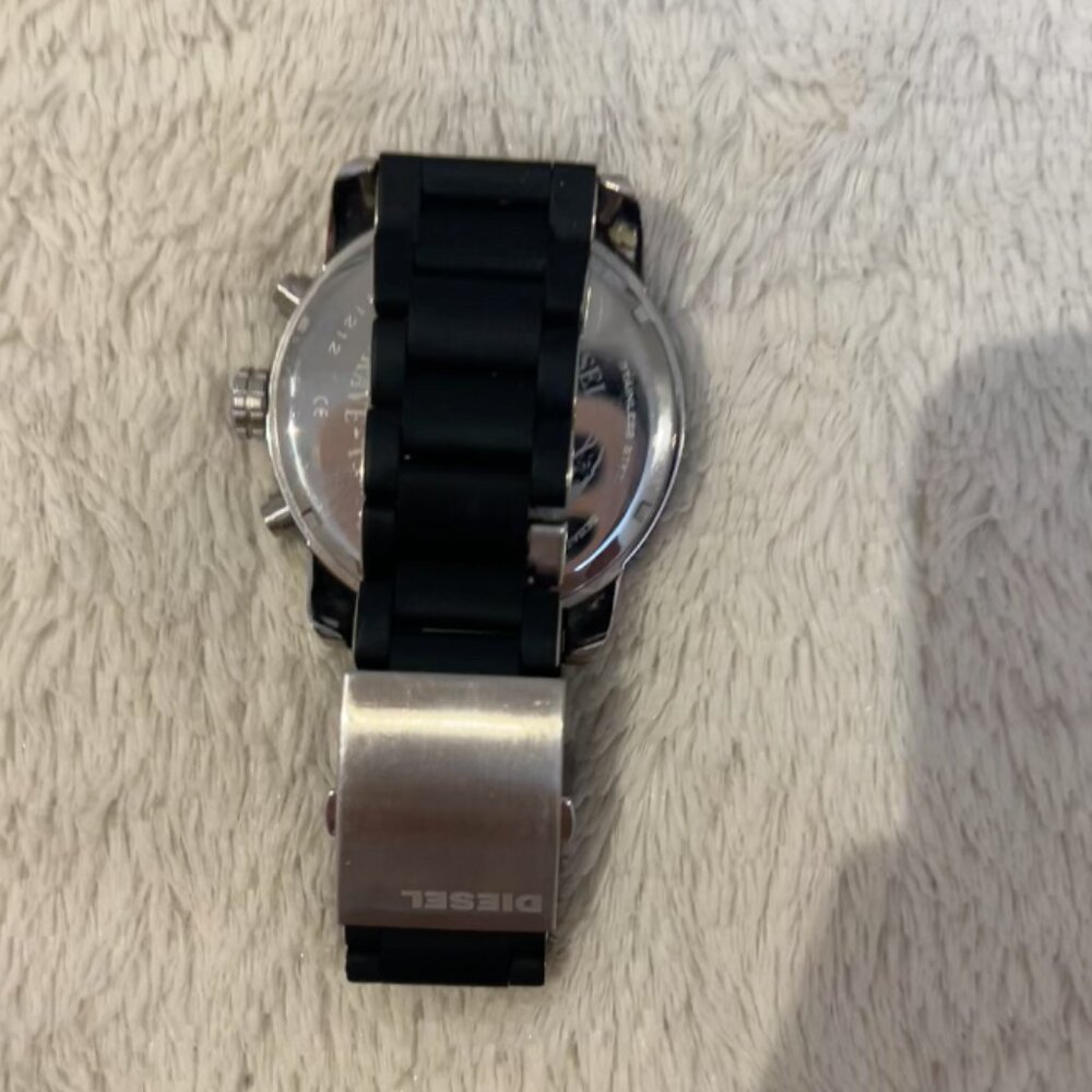 Men's Diesel Watch - Picture 3 of 3